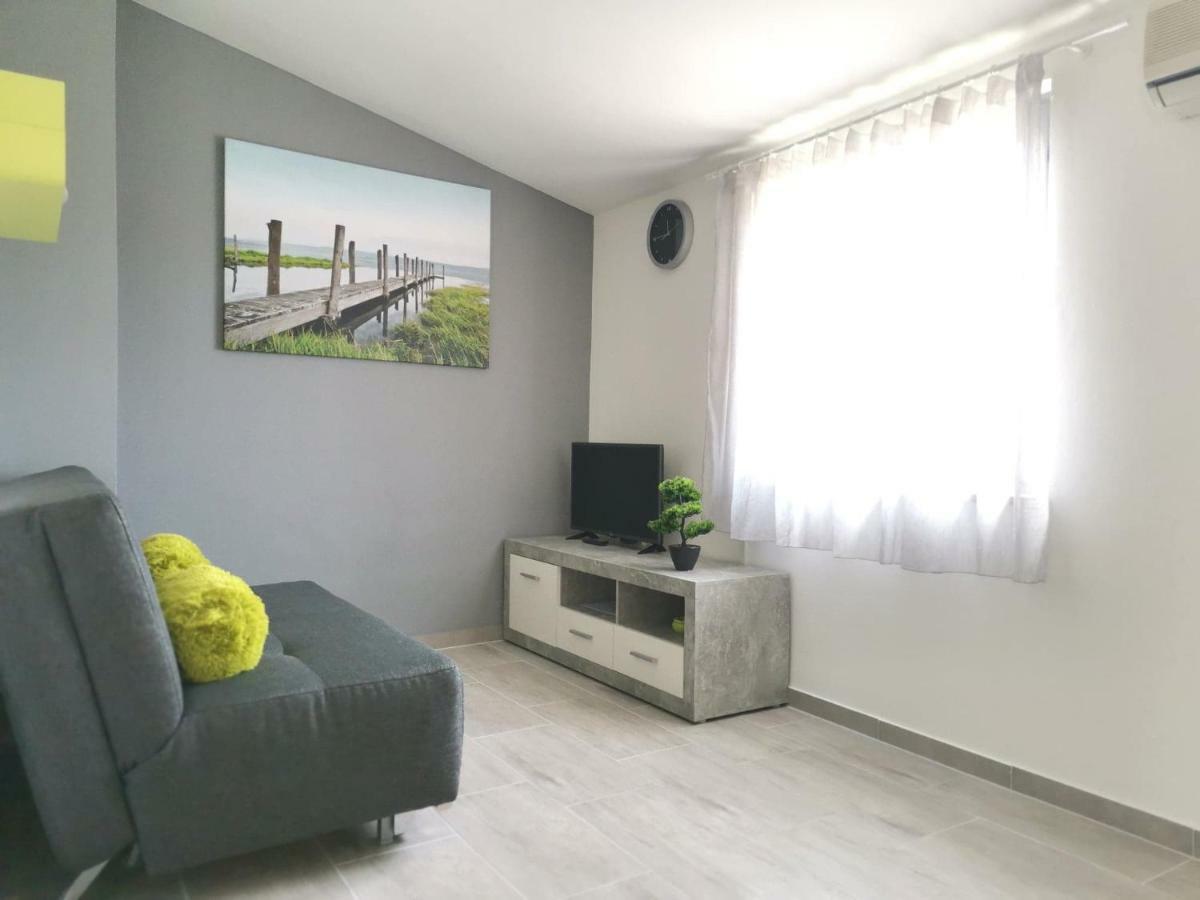 Apartments Regi Μεντουλίν Εξωτερικό φωτογραφία